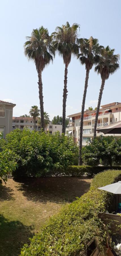 Le Cyana Cagnes-sur-Mer Exterior foto